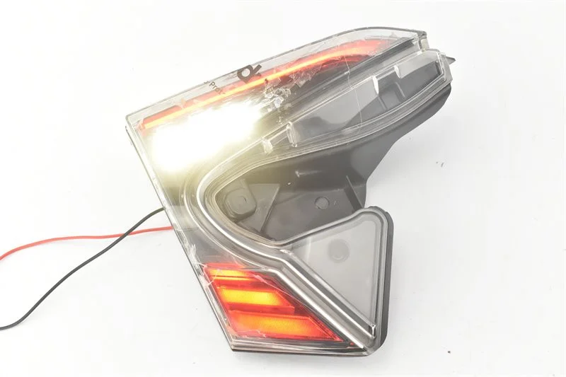 Lampada LED posteriore sinistra Toyota C-HR 81590-F4021-00