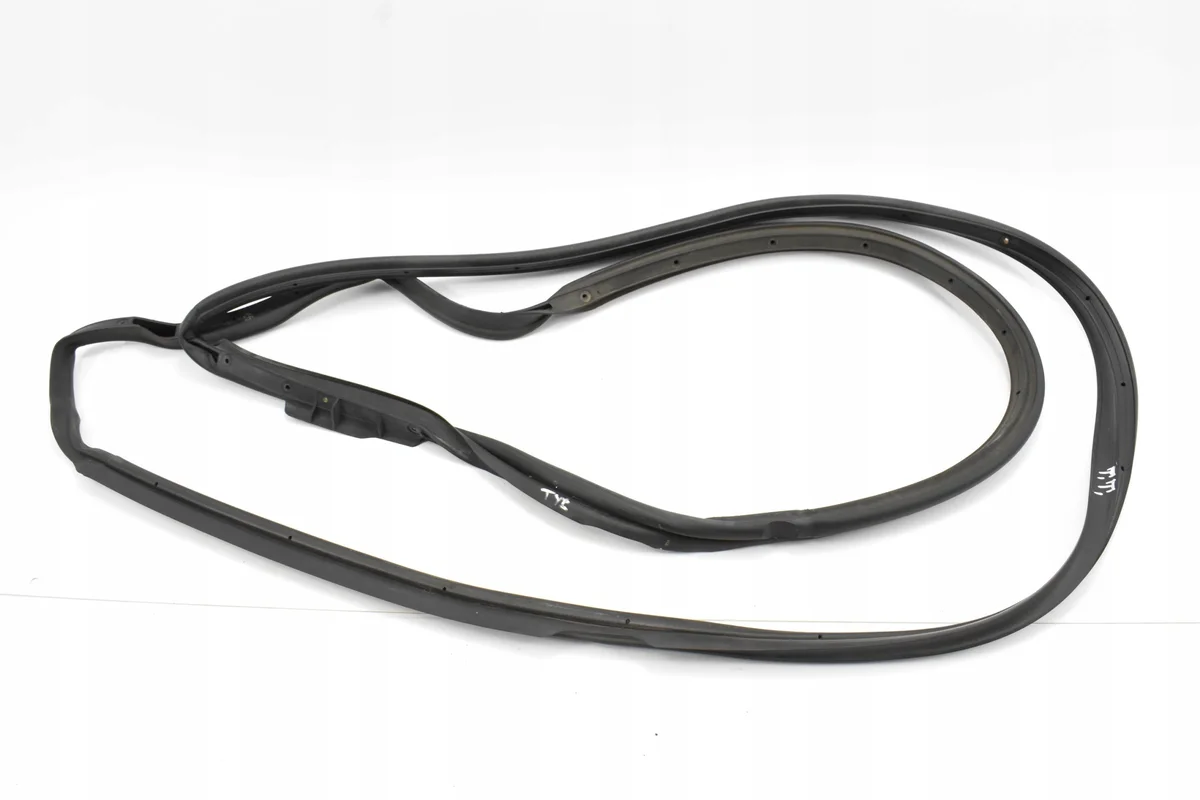 Vedação Porta Malas Traseira Mercedes G W463 W464