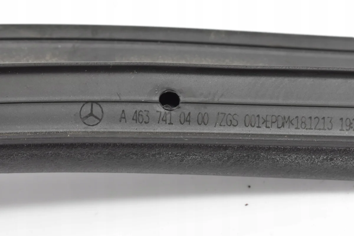 Dichtung Kofferraum Tür Hinten Mercedes G W463 image 3