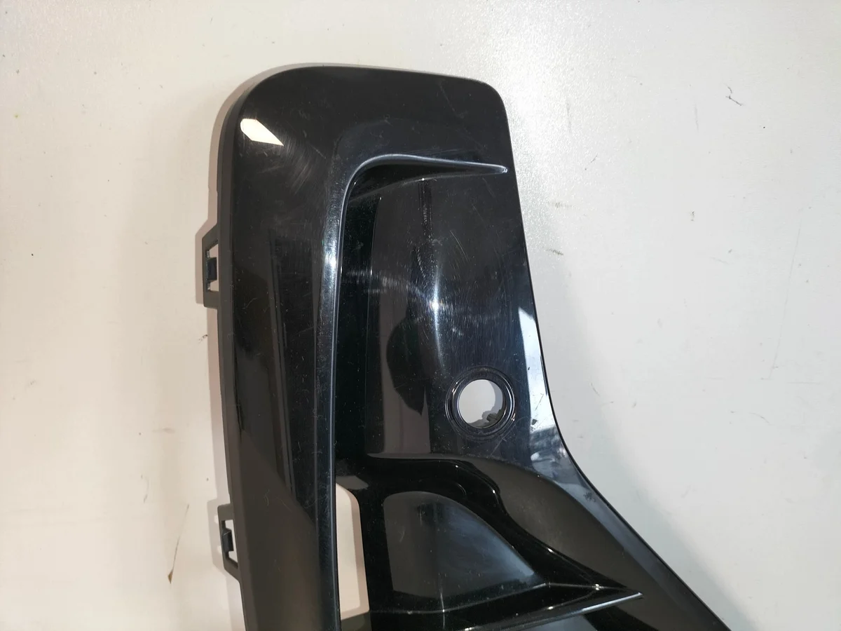 Rejilla Parachoques BMW X3 G01 LCI Derecho Usado image 5