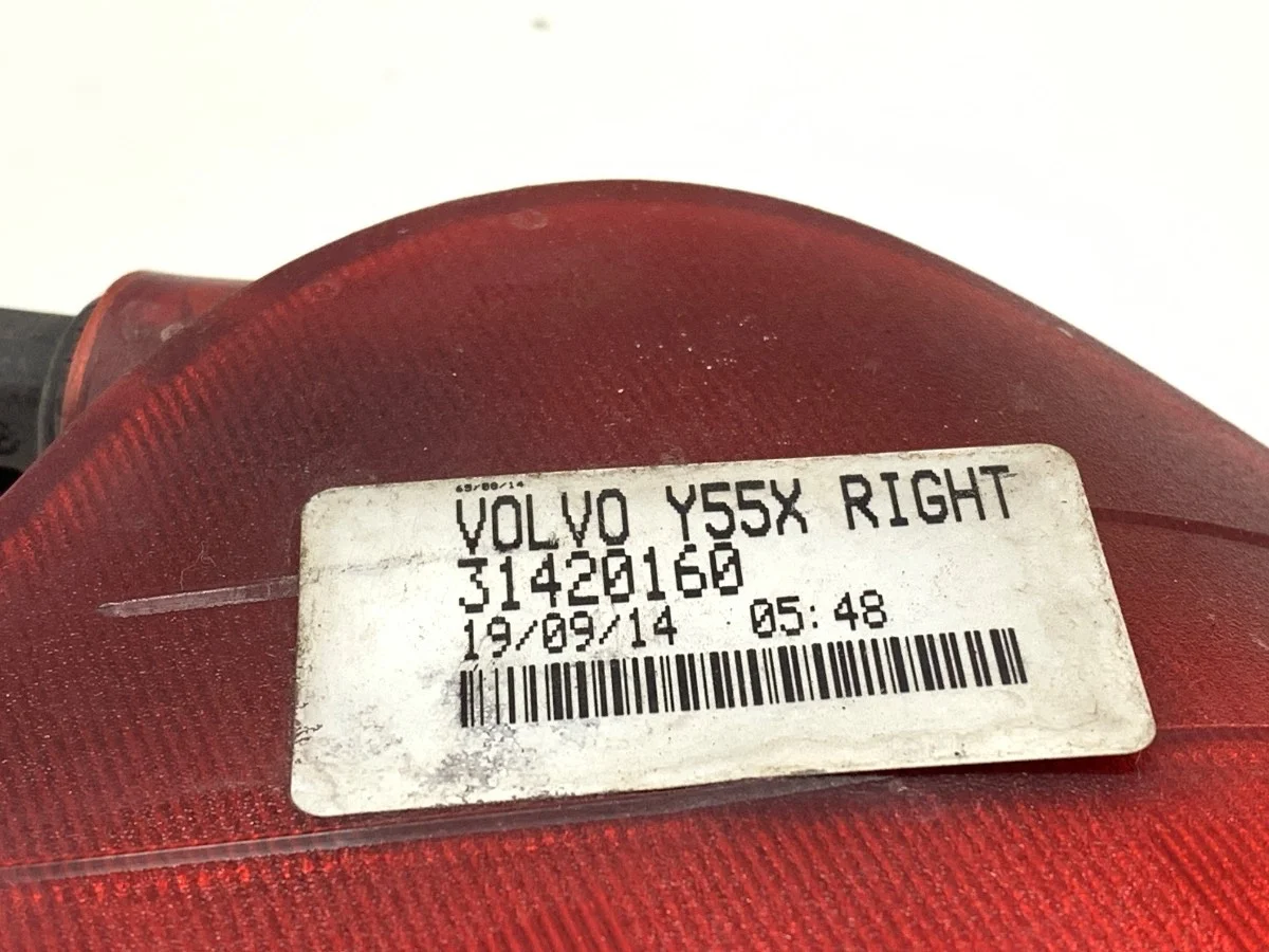 Luz parachoques trasero derecho Volvo V40 thumbnail 3