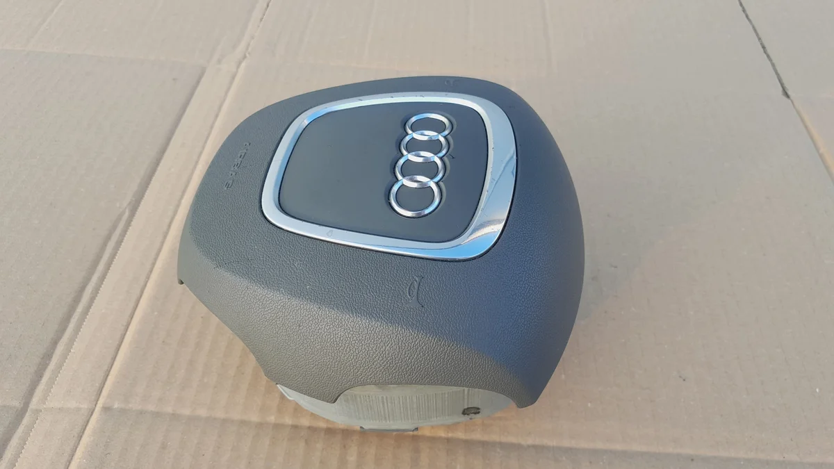 Airbag conducteur Audi A6 C6 4 branches image 4