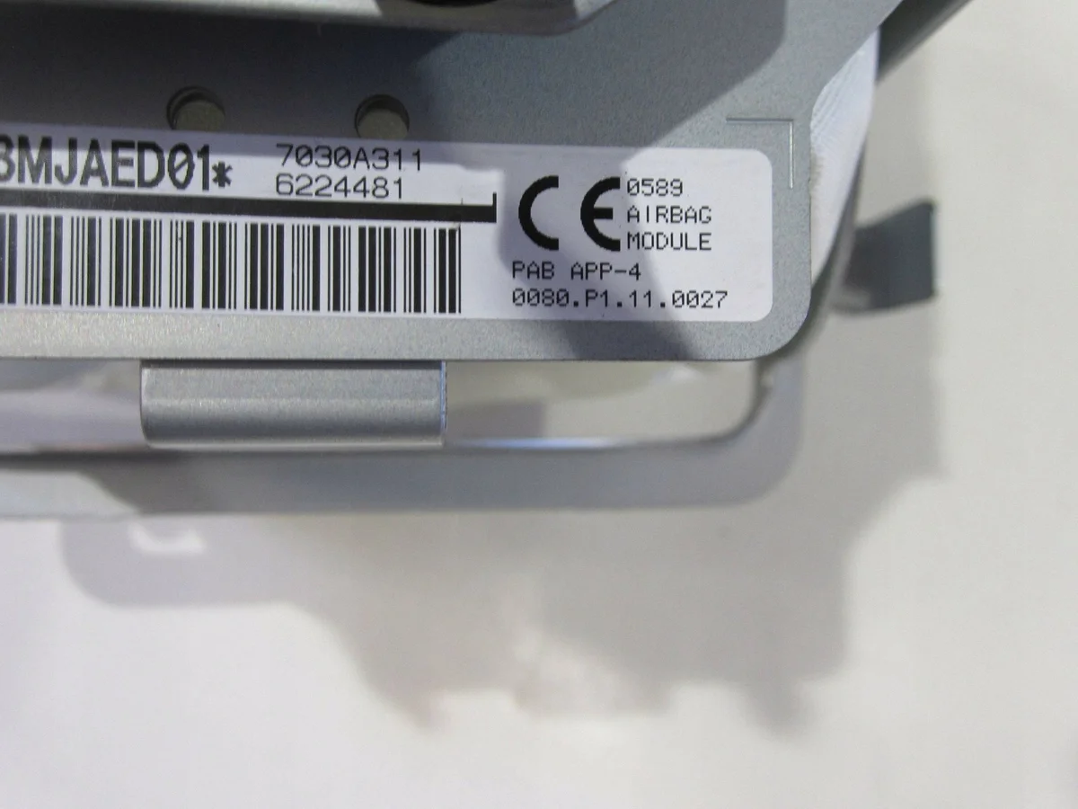 Passenger Airbag Outlander III 7030A311 image 6