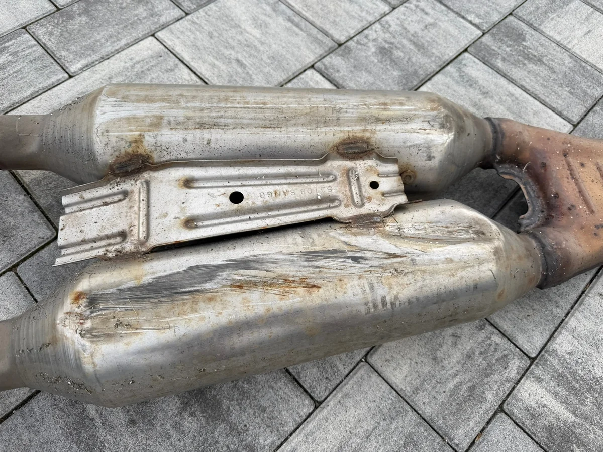 Lexus LC500 5.0 V8 keskiputki X-PIPE image 7