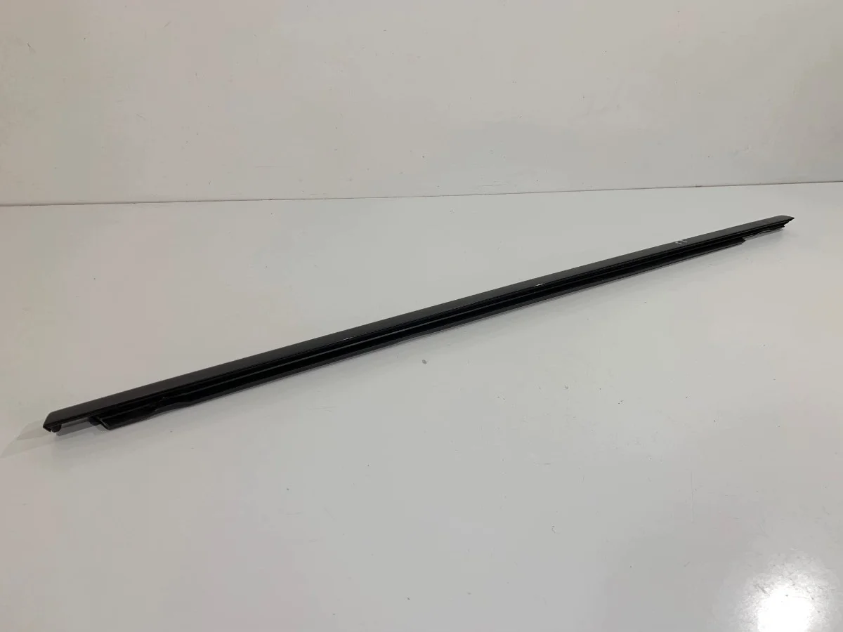 Lijst L-R 2318-122833 Mercedes GLC Coupe Gebruikt
