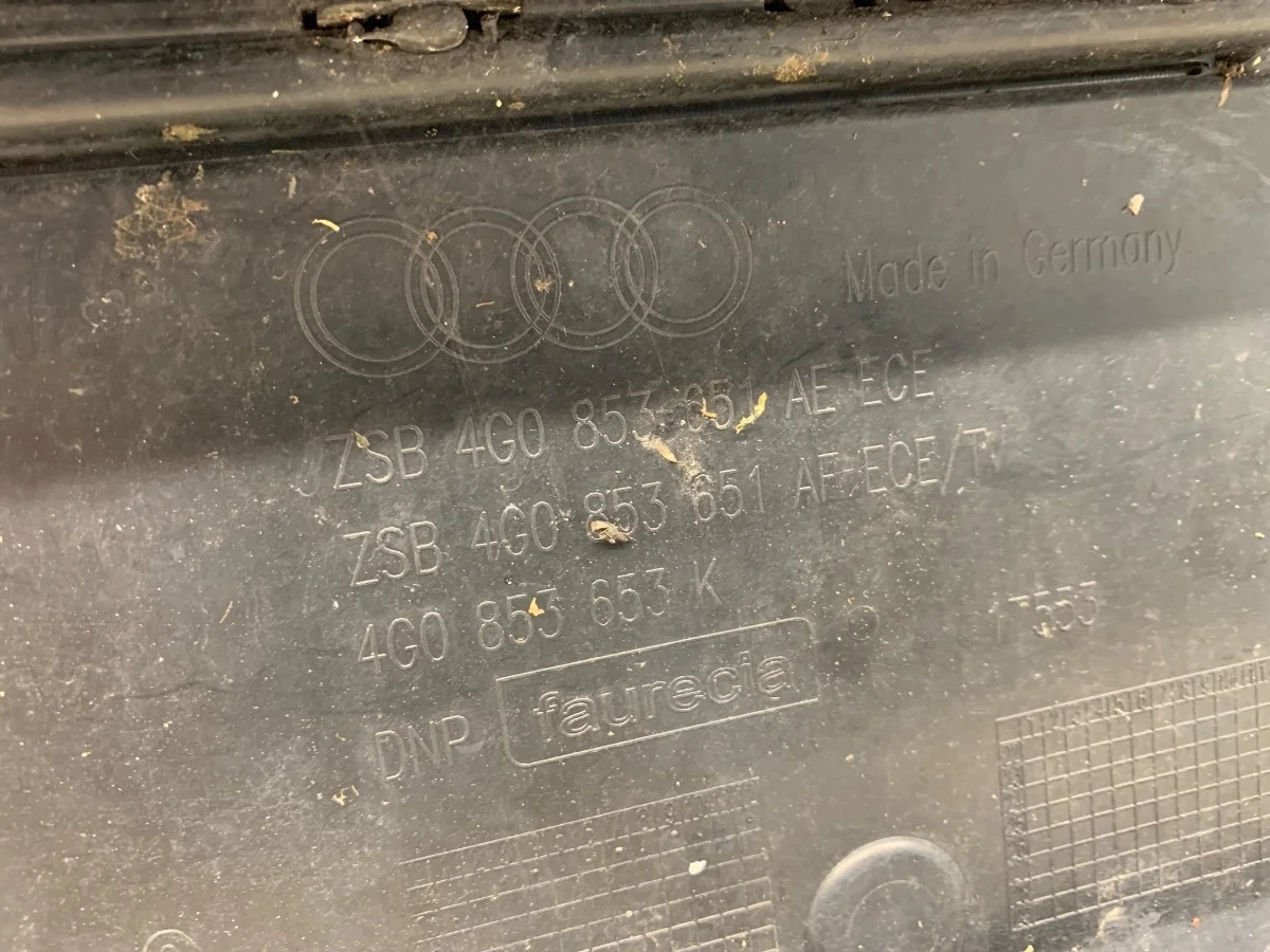 Kühlergrill Audi A6 C7 4G0853651AE gebraucht image 3