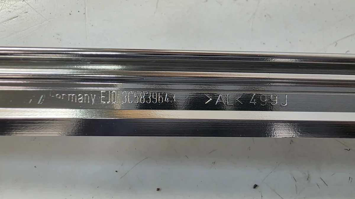 Friso Porta Traseira Esquerda Passat B6 Sedan image 6