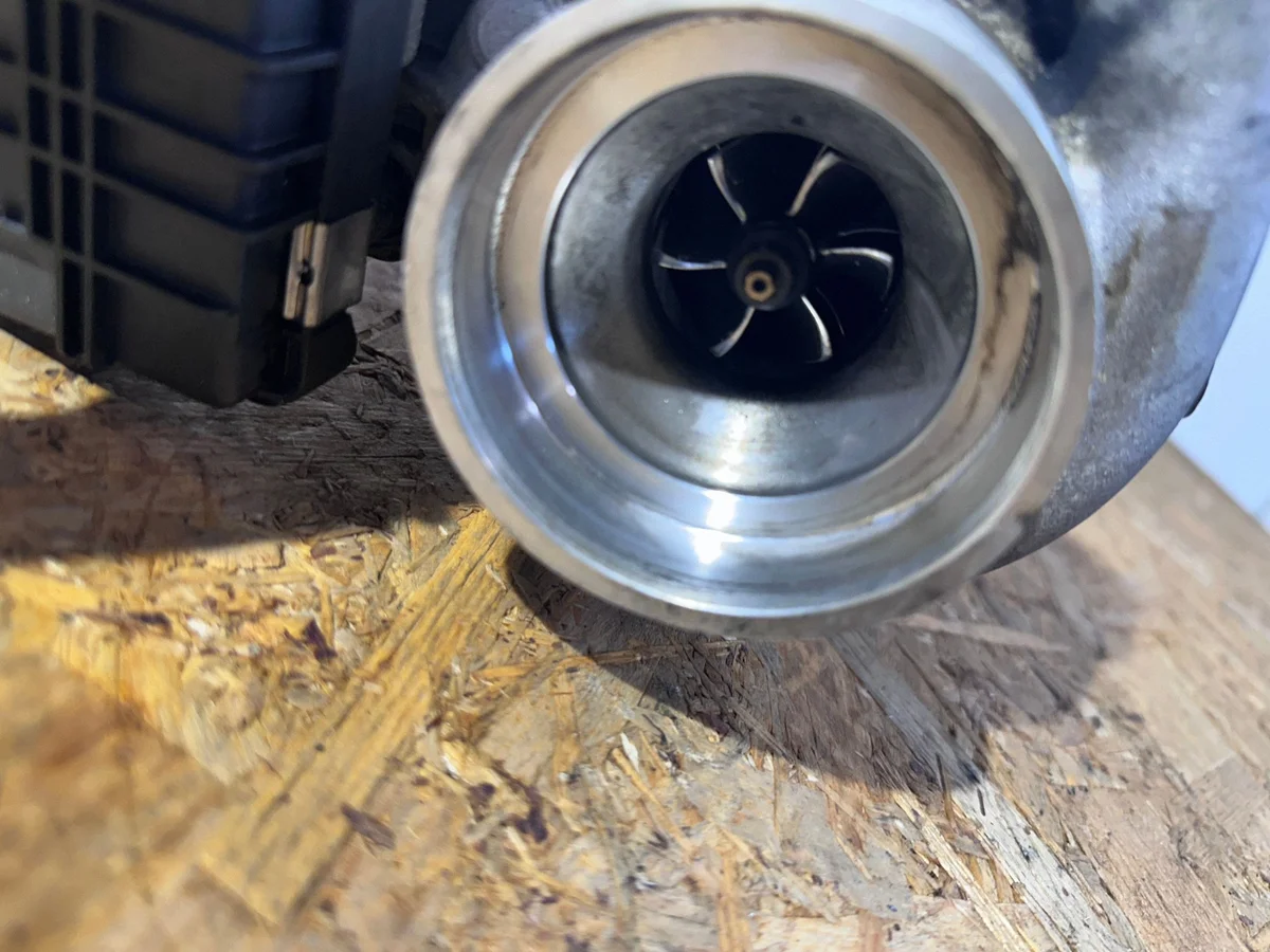 Turbina Jaguar Land Rover 2.0 Diesel image 6
