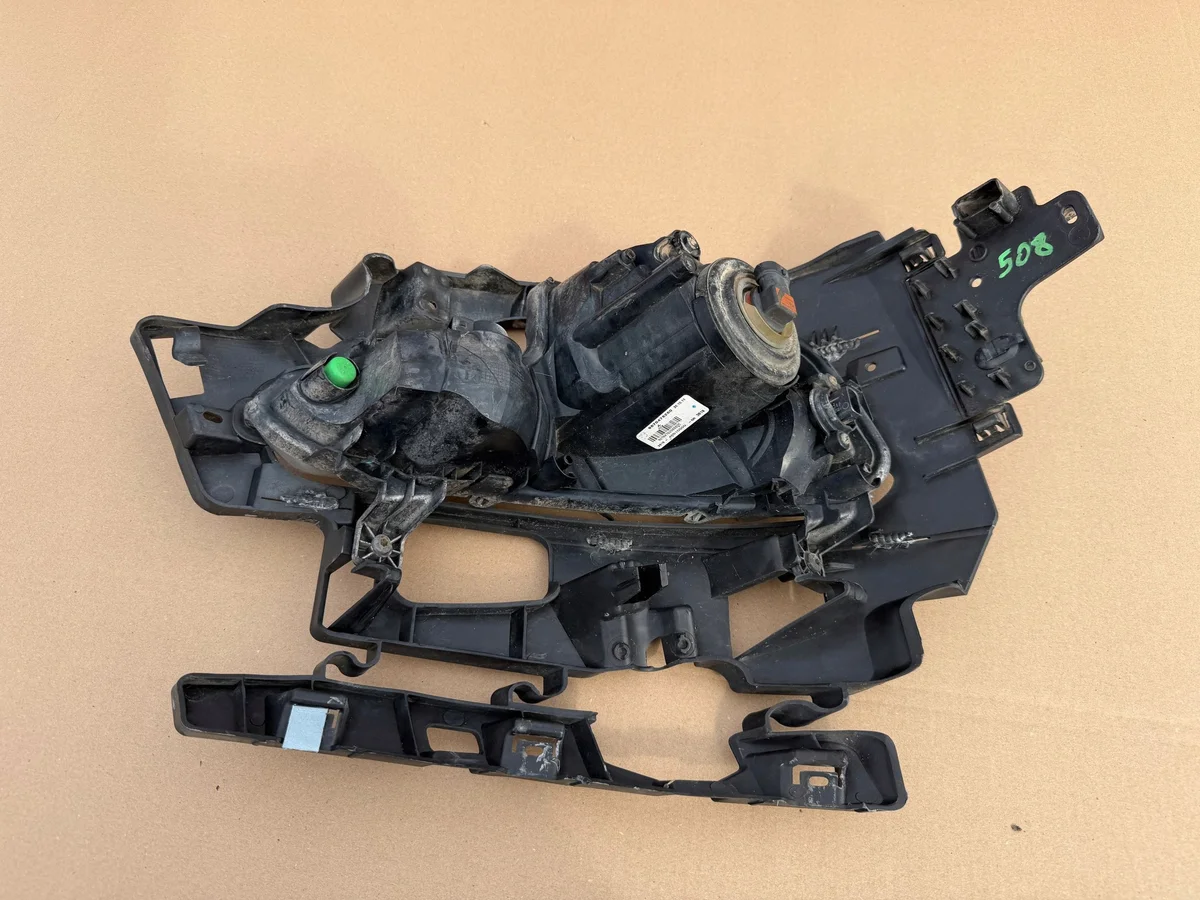 Nebelscheinwerfer Links Peugeot 508 9670476280 image 3