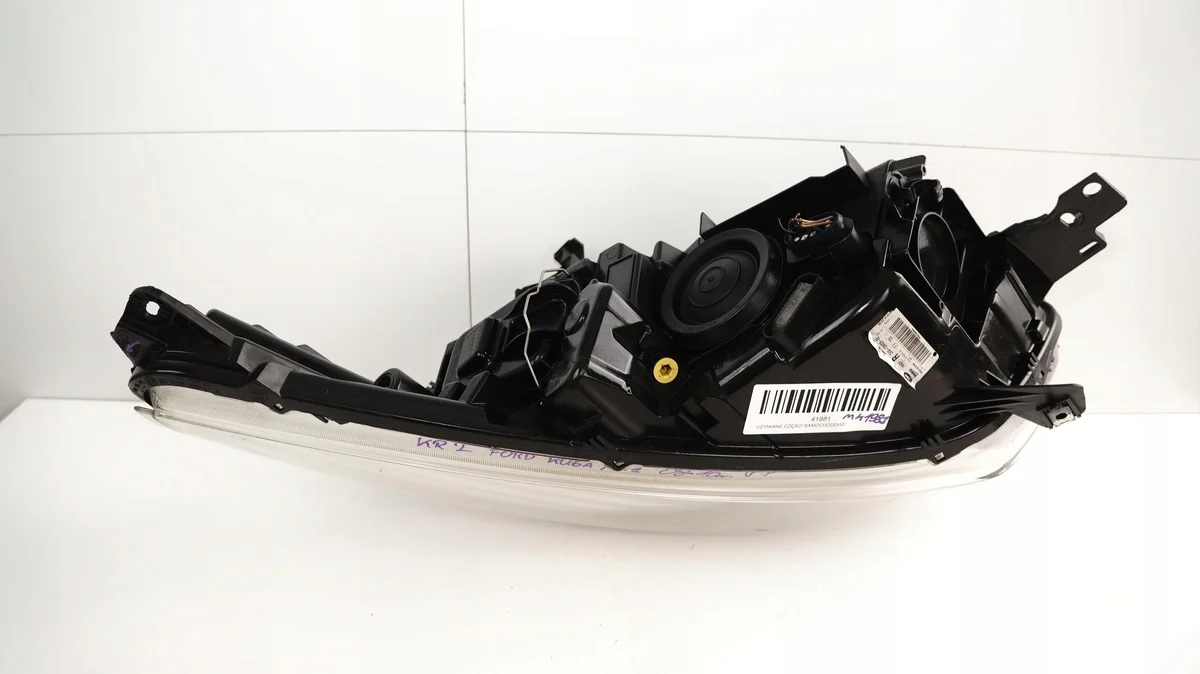 Phare Avant Droit Ford Kuga MK2 13-16 OEM 1354250926 image 6