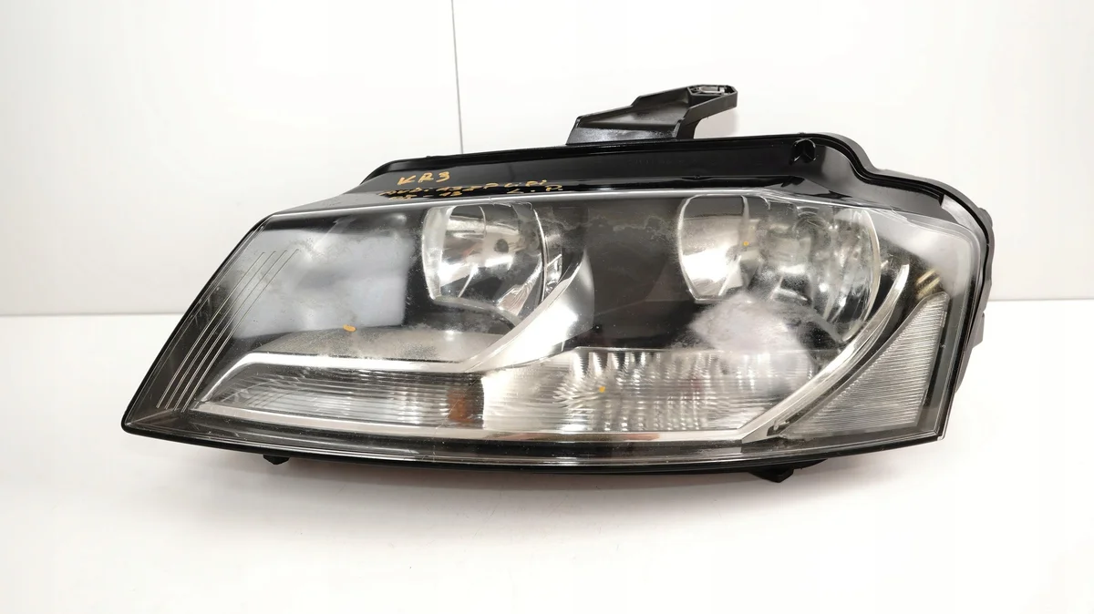 Audi A3 8P Lykta Vänster Fram 1255250926