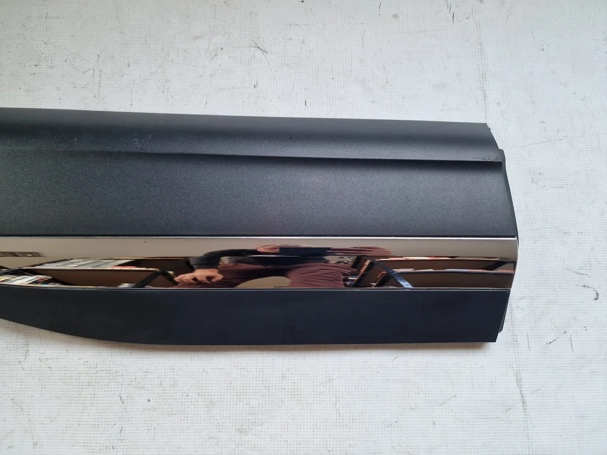 MG HS 2020- Moldura Porta Esquerda Traseira image 3