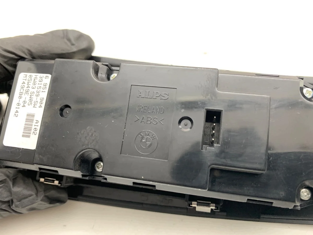 Interruptor Elevalunas BMW E60 6951904 Usado image 4