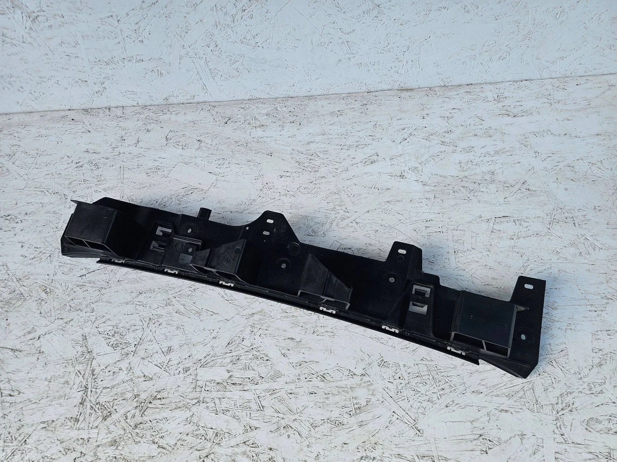 Peugeot 208 II Guia Para-choques Traseiro 9823208980