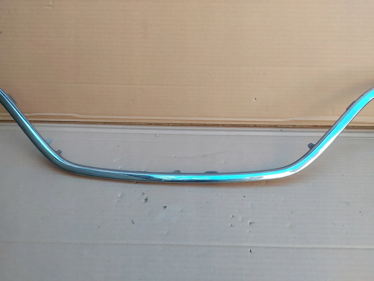 Chromleiste Kühlergrill Renault Megane IV 623851530R image 4
