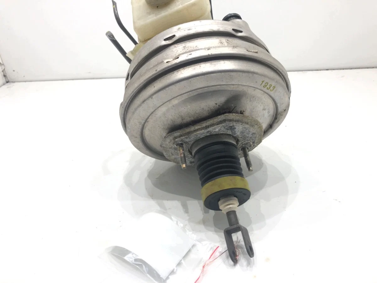 Jarrujen tyhjiötehostin BMW E60 image 3