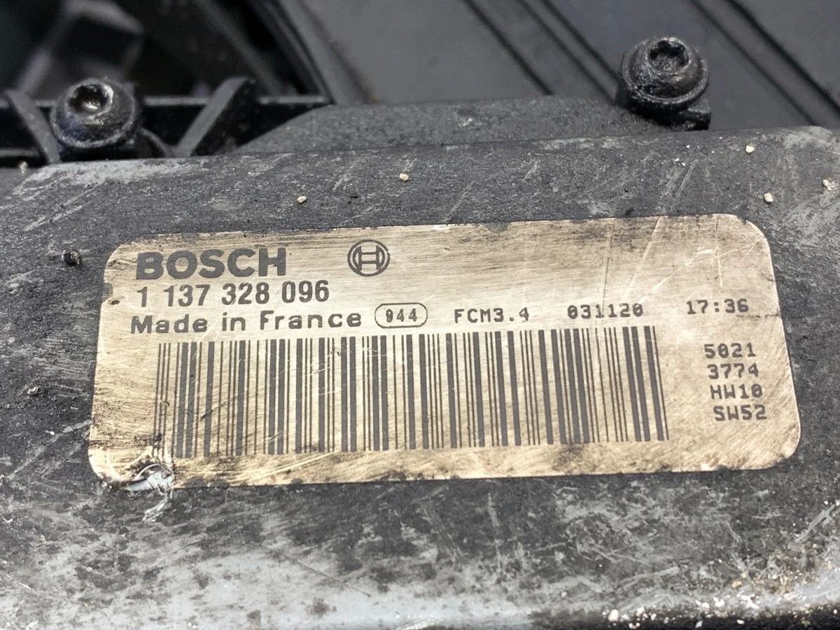 VW Touareg Lüfter 5.0 313KM 7L0121203G Gebraucht image 8