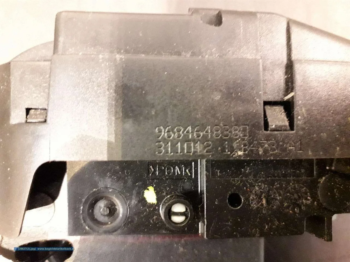 Fechadura Porta-Malas Peugeot 308 9684648380