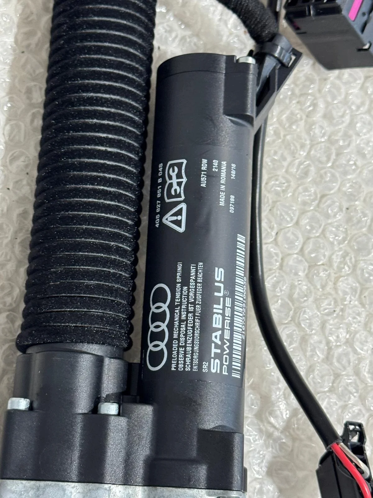 Audi A6 C7 4G Lift Heckklappendämpfer 4G5827851B image 3