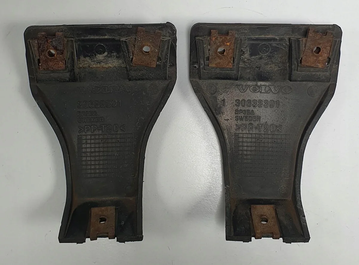 Volvo C70 II 30633391 - Guia Para-choques Traseiro image 4