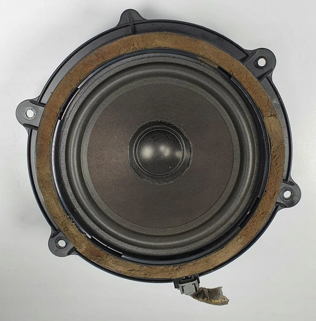 Haut-parleur de porte Volvo C70 30679330