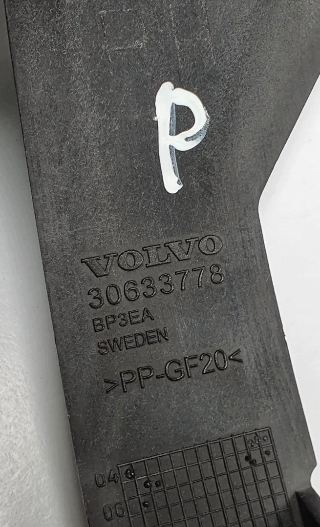 Volvo C70 II Stoßstangenhalter rechts vorne image 5