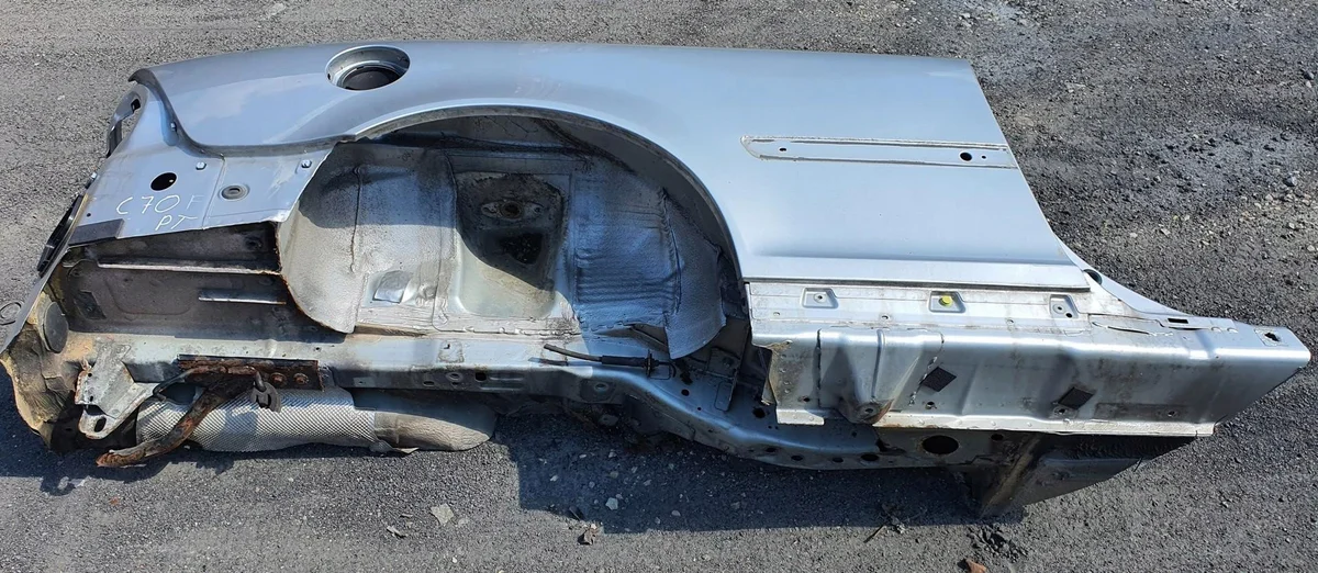 VOLVO C70 II Quart de panneau arrière droit image 7