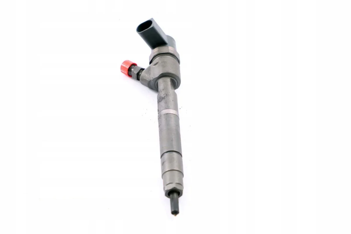 Injecteur Mercedes W203 W211 OM646 A6460700787 image 7