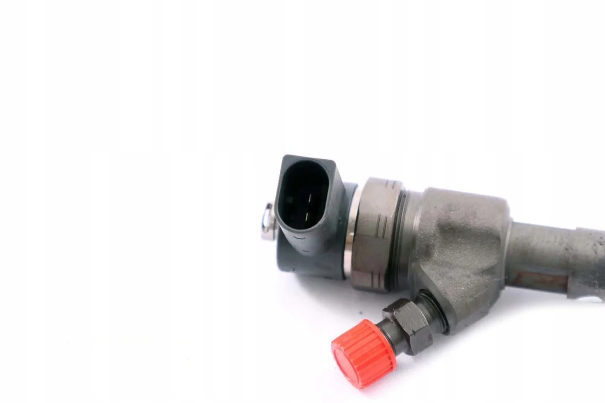 Injecteur Mercedes W203 W211 OM646 A6460700787 image 10