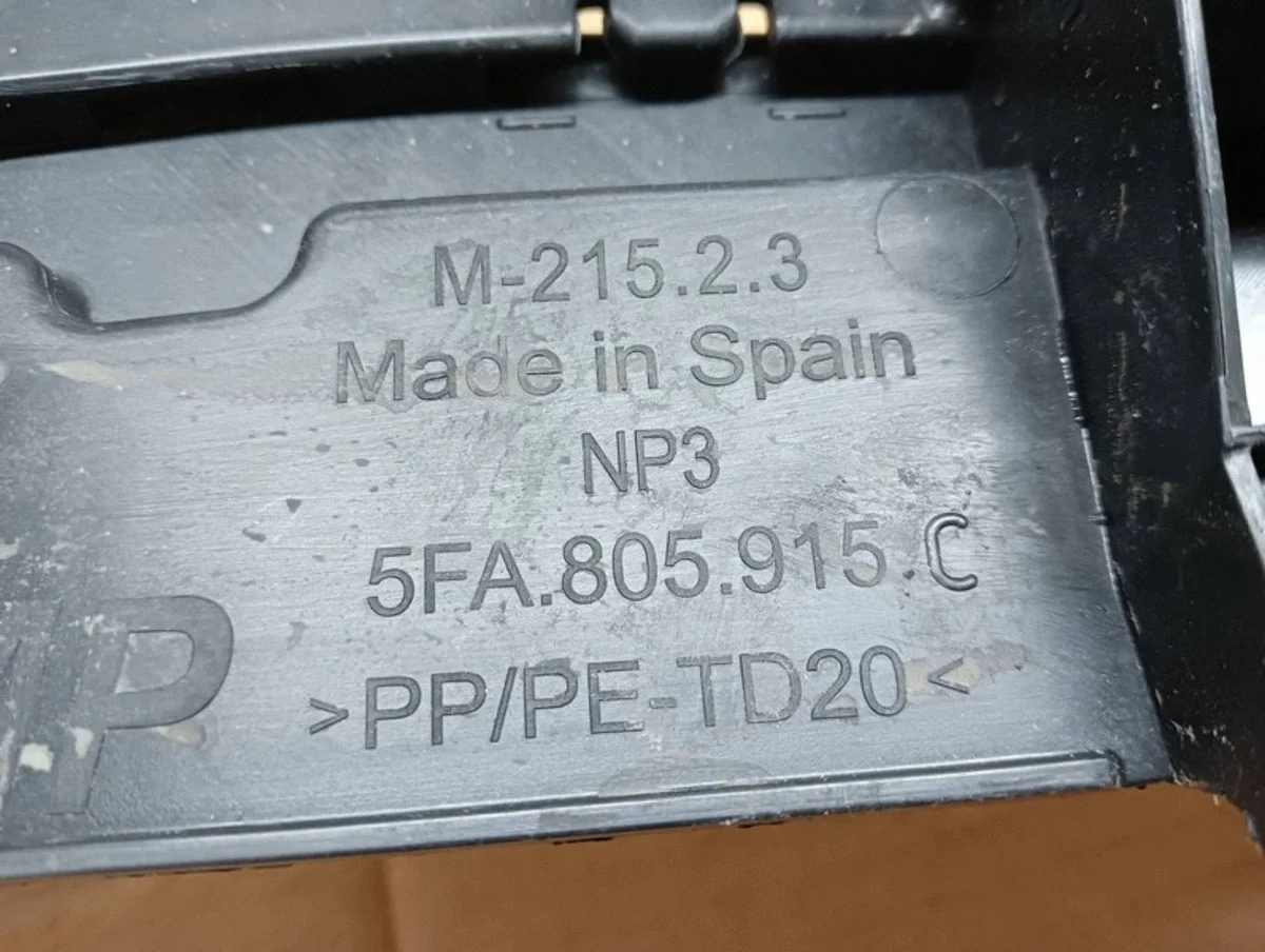Seat Leon IV Renfort Pare-chocs Avant M46 image 8