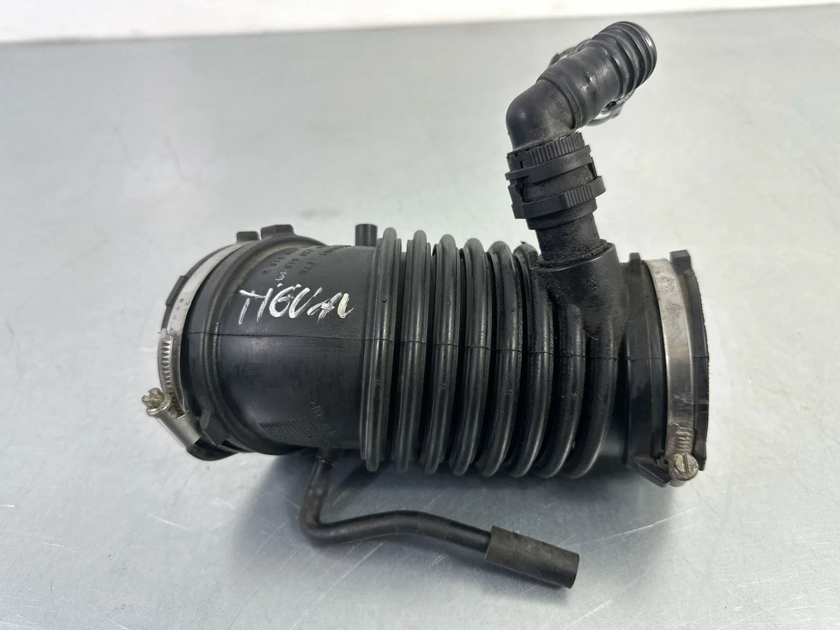 Durite admission turbo Volkswagen Tiguan 5QF129615A