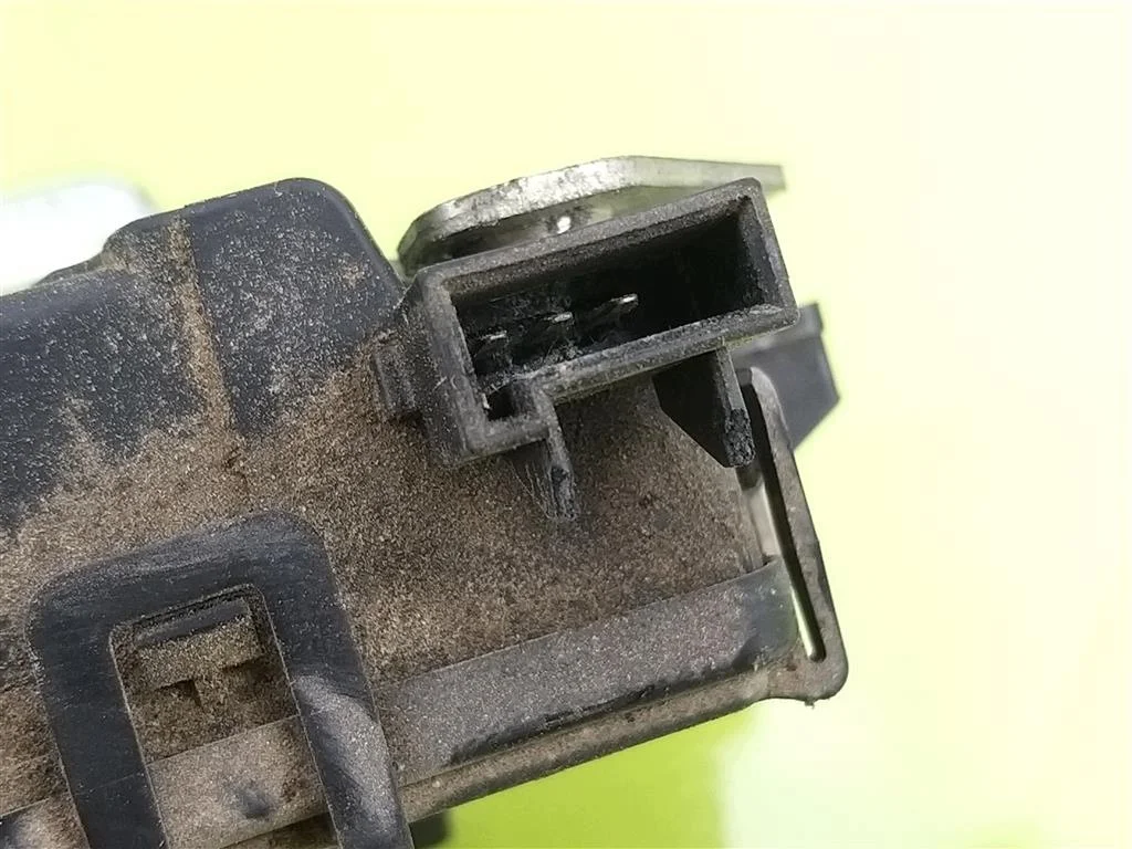 Serrure hayon Opel Astra H 2004-2013 Kombi image 4