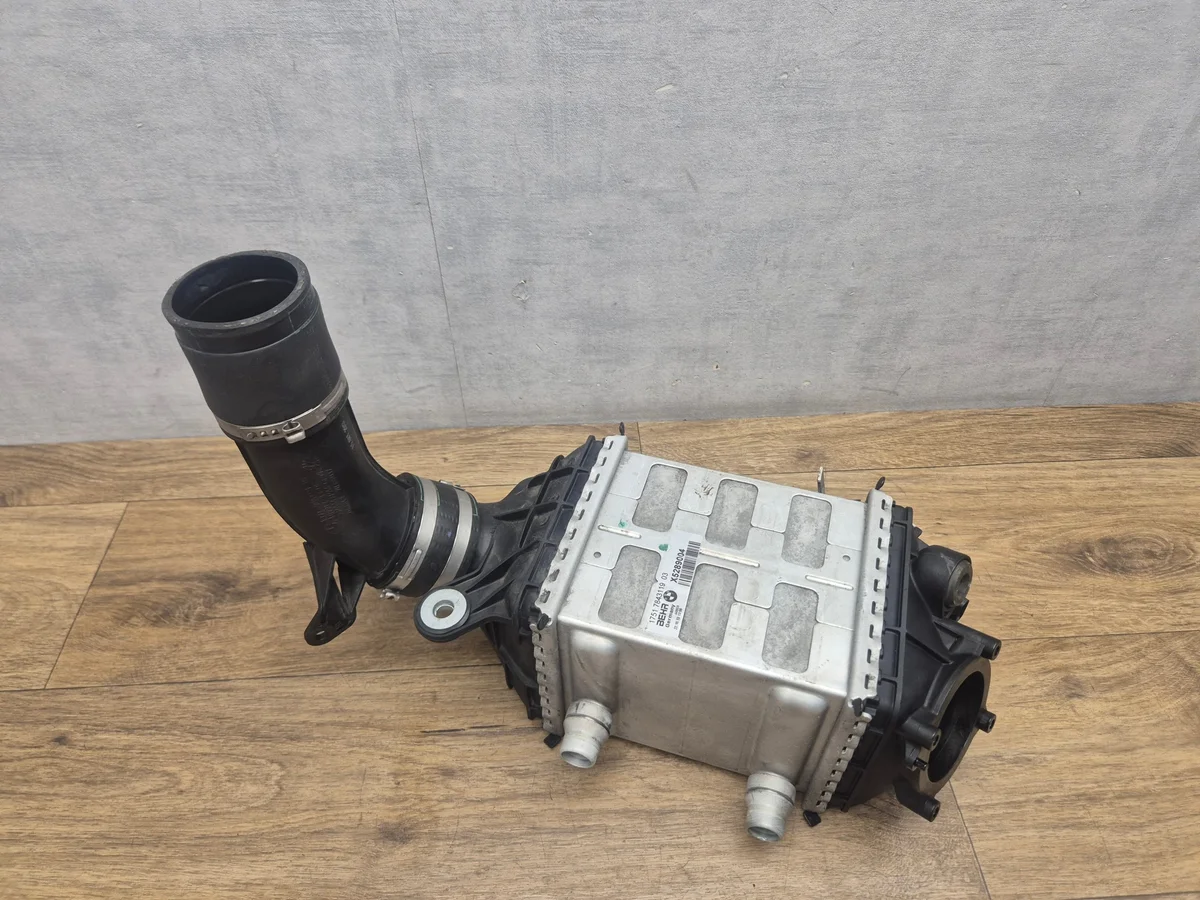 Intercooler BMW M5 F10 M6 F06 F12 F13
