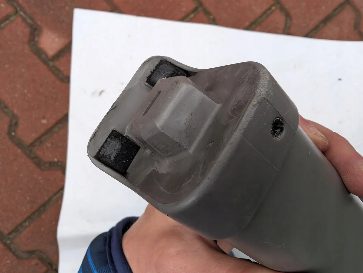 Used Subaru Forester 2 Trunk Cover image 9