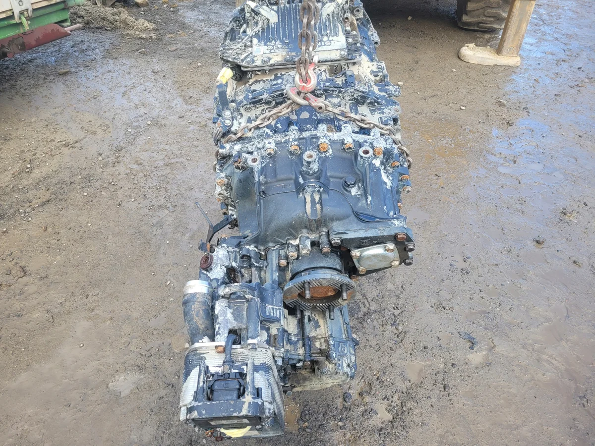 ZF MAN ASTRONIC Getriebe mit Retarder image 4