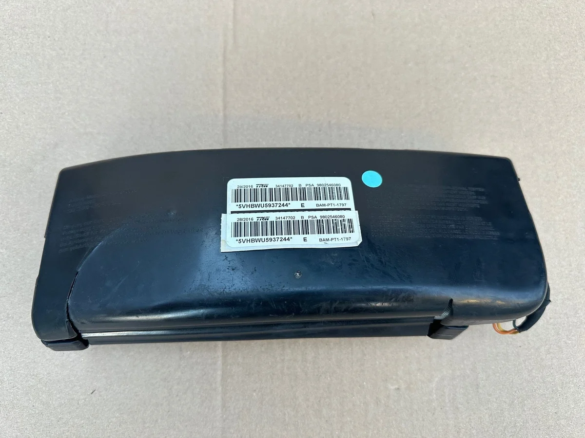 Citroen C3 II Fahrersitz links 9802546080