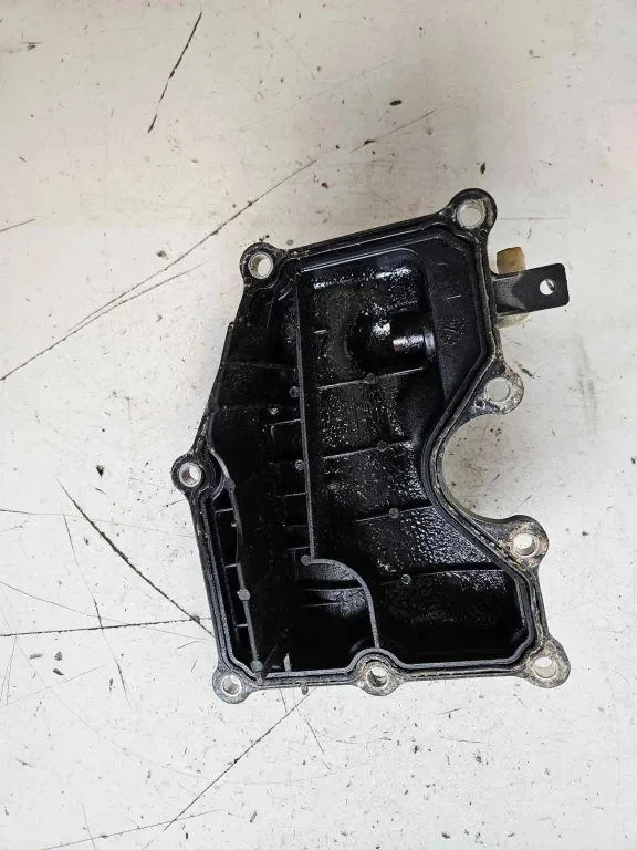 Mazda 5 489BKJ56002 Pièce compartiment moteur image 3