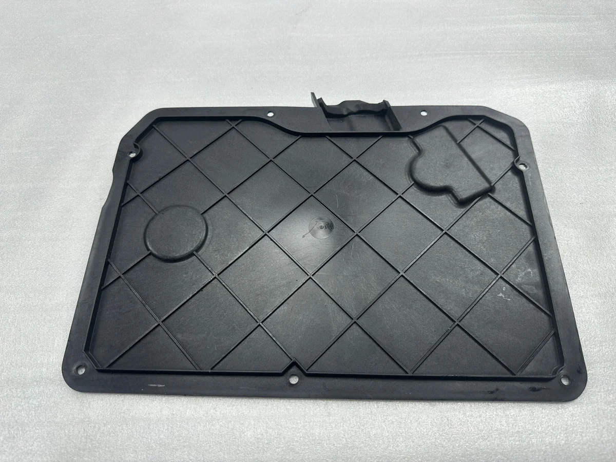 Batterilock Audi RS Q3 8U0803595
