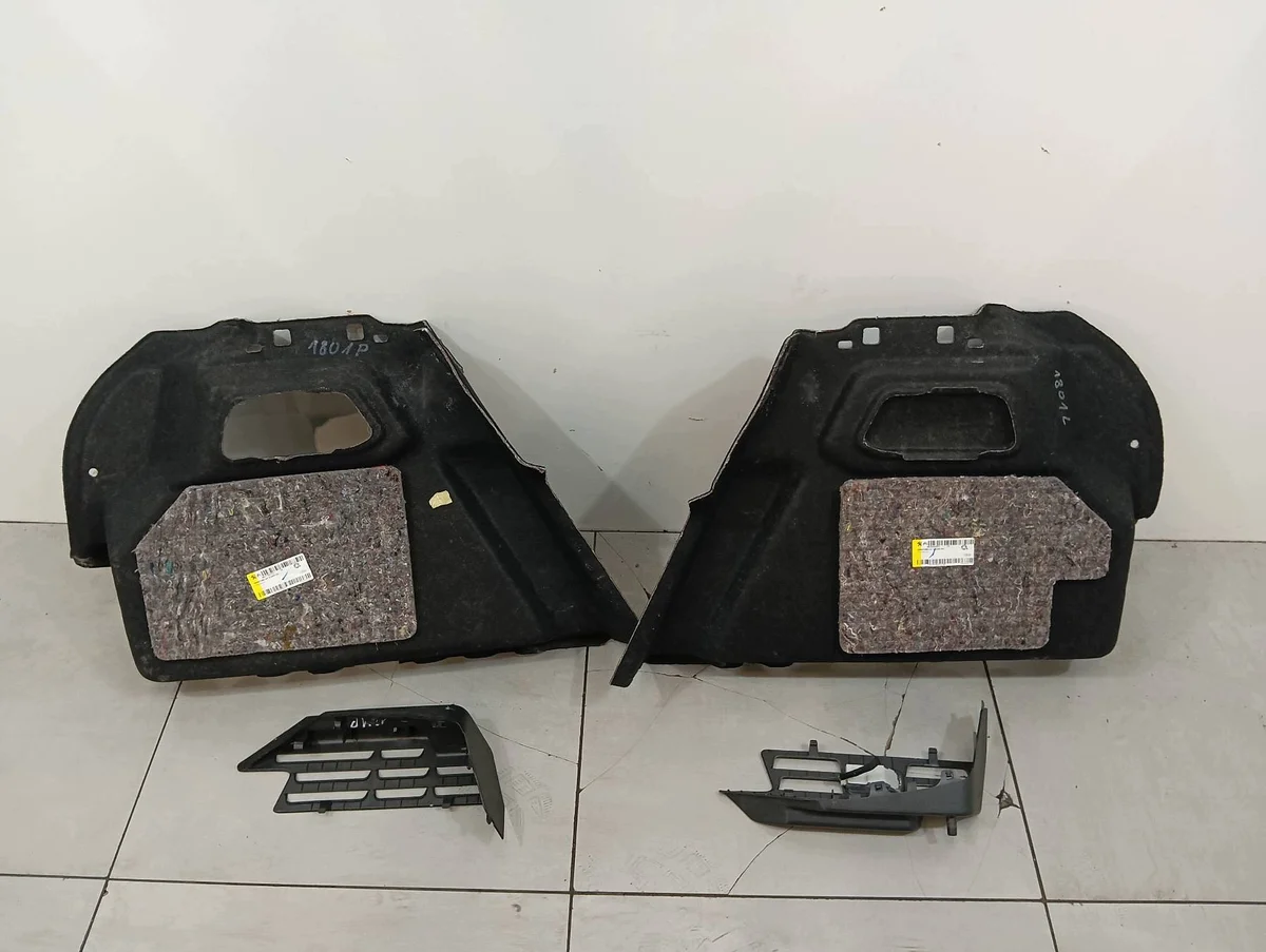Seitenverkleidung Kofferraum Peugeot 208 II links/rechts image 4