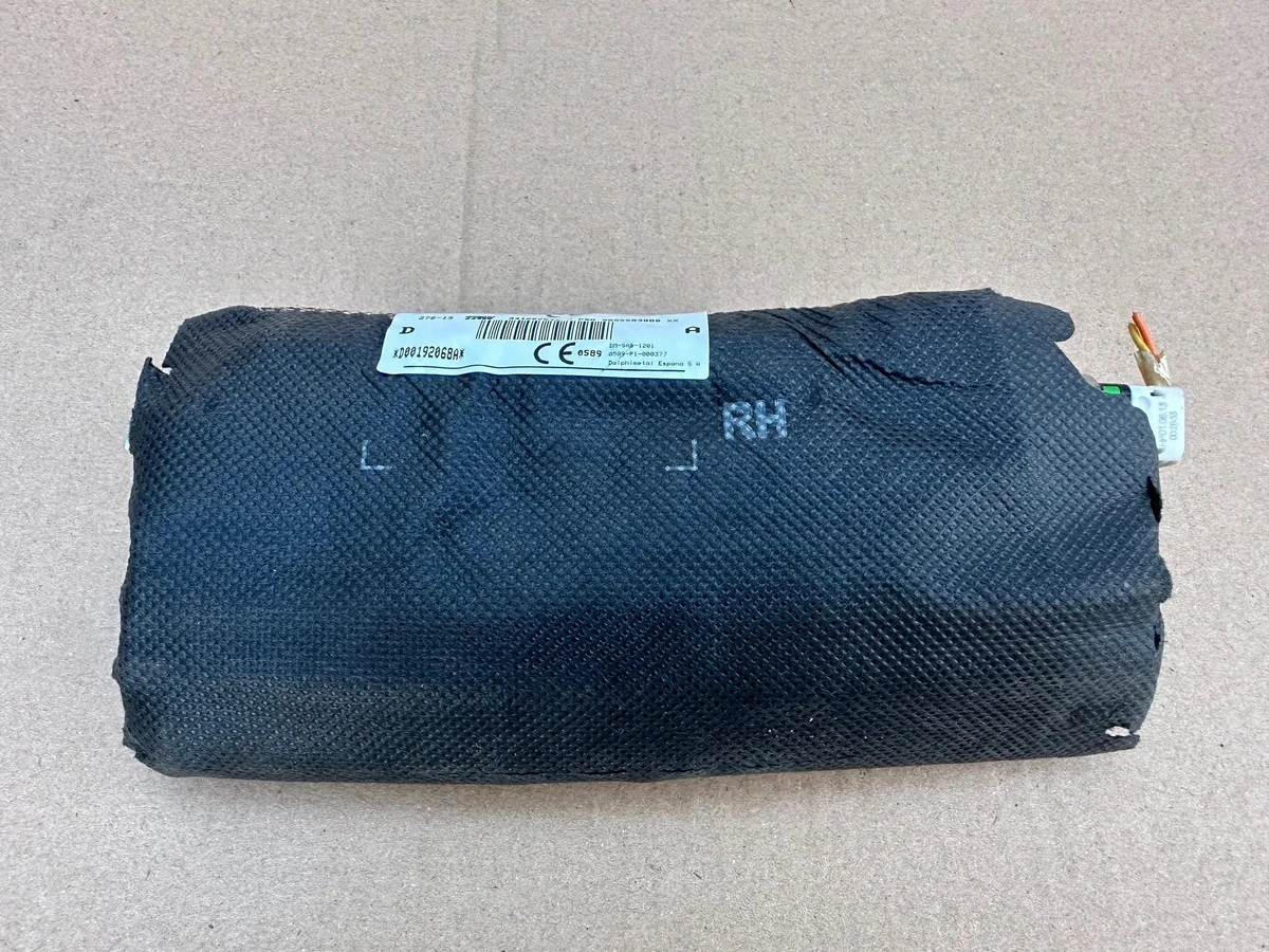 Peugeot 308 T9 Assento Passageiro Direito OEM 9805583880