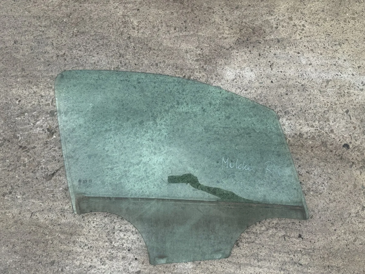Vitres porte avant droite Opel Mokka 95388127