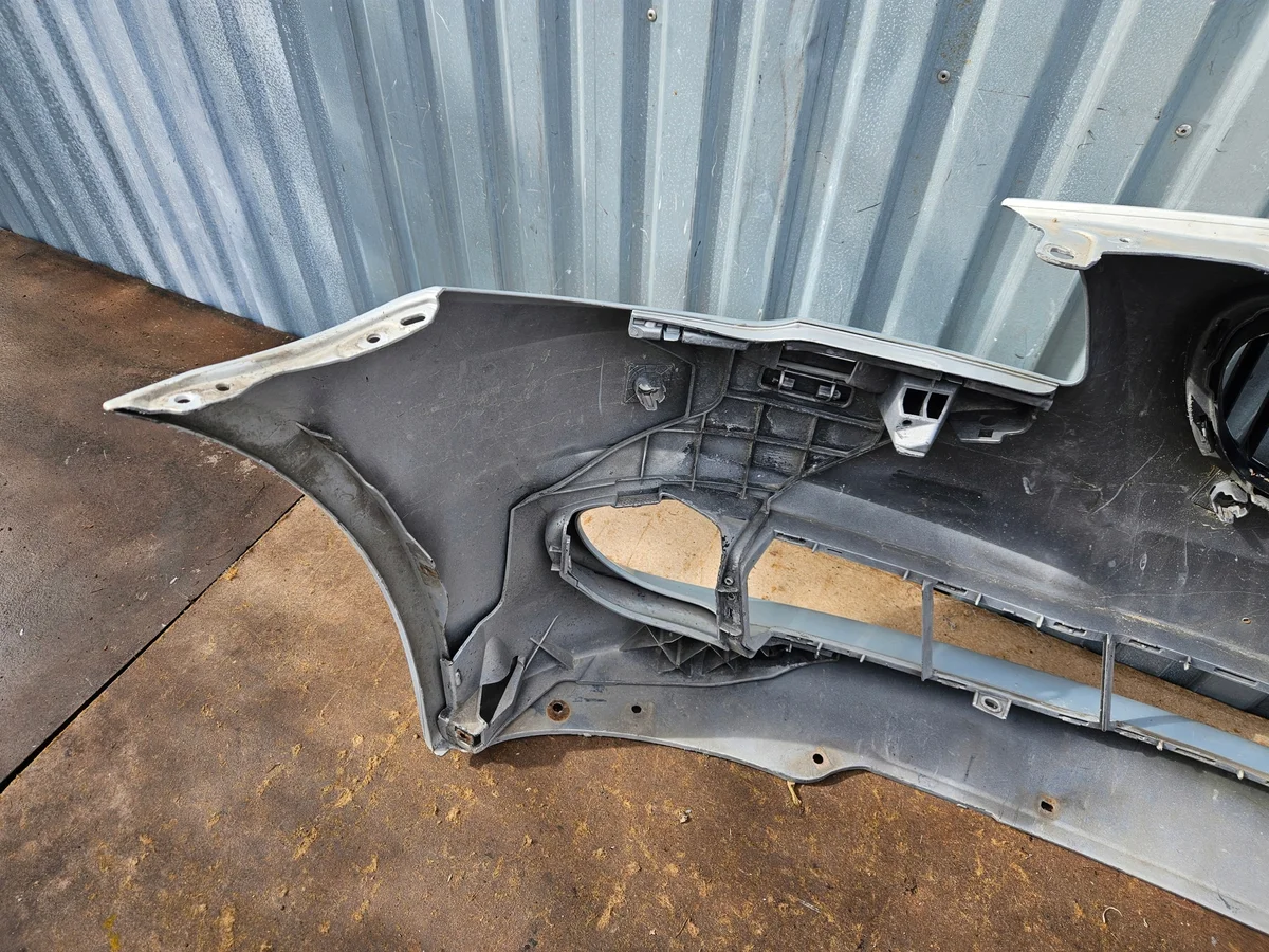 Stoßstange vorne BMW F10 Spacegrau gebraucht image 7