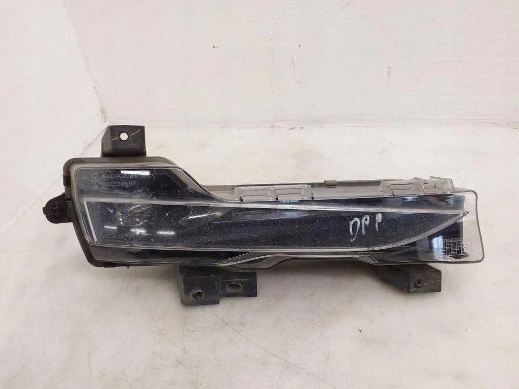 Tesla Model 3 2021 Right Fog Light 107739600D