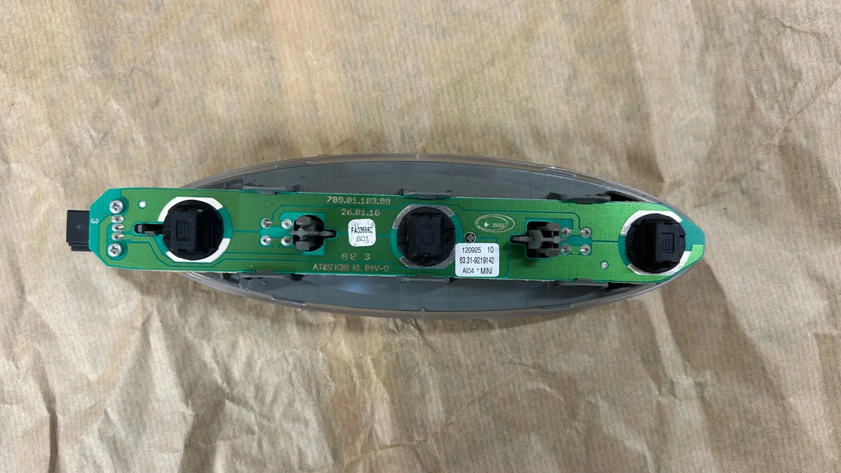 Mini Cooper R60 2014 Lampe Plafonnier Arrière image 5