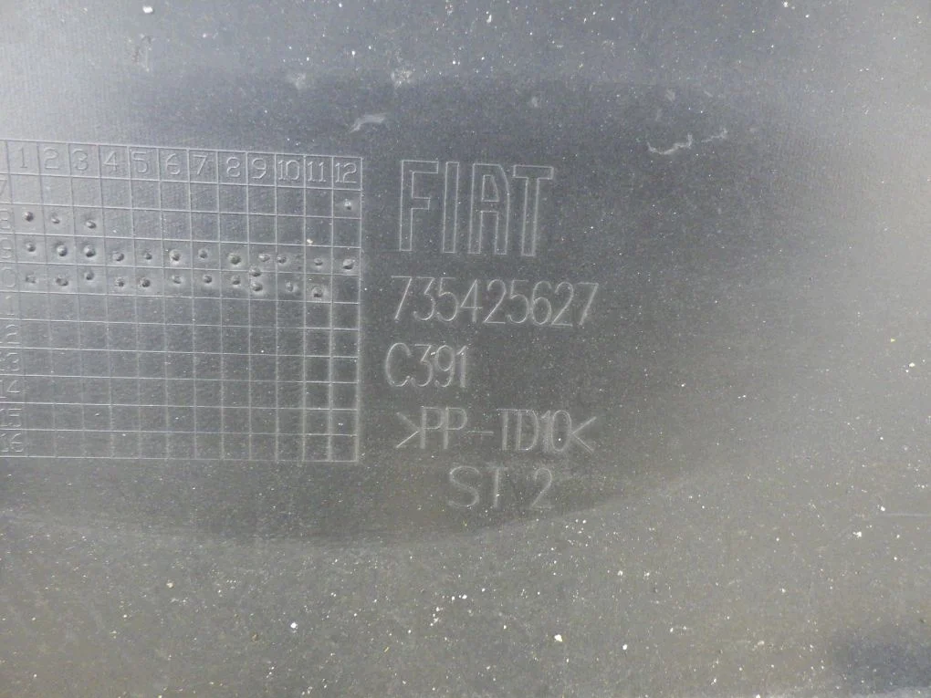 Fiat 500 07- Heckstoßstange gebraucht image 7