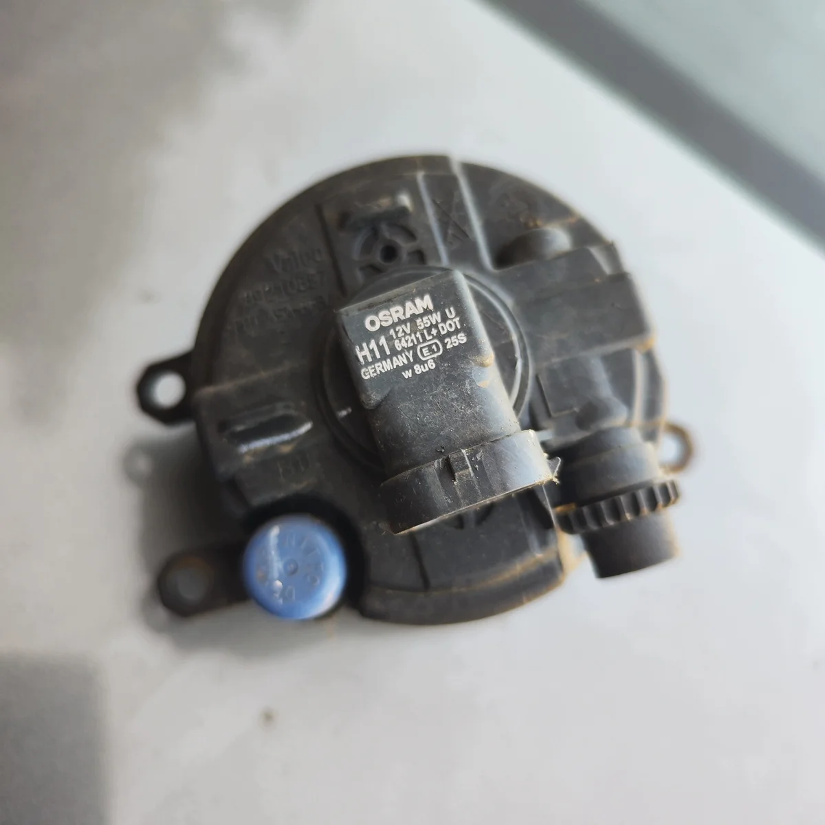 Toyota Auris I Halogen Links Gebraucht image 3