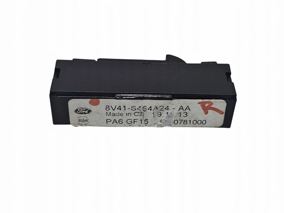 Ford Kuga Mk1 Loquet Cache-bagages