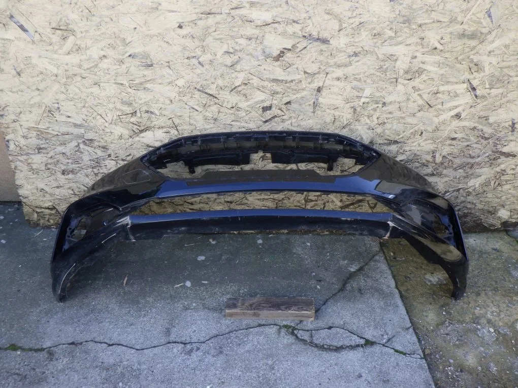 Para-choques Ford Focus MK4 ST Line Usado image 5