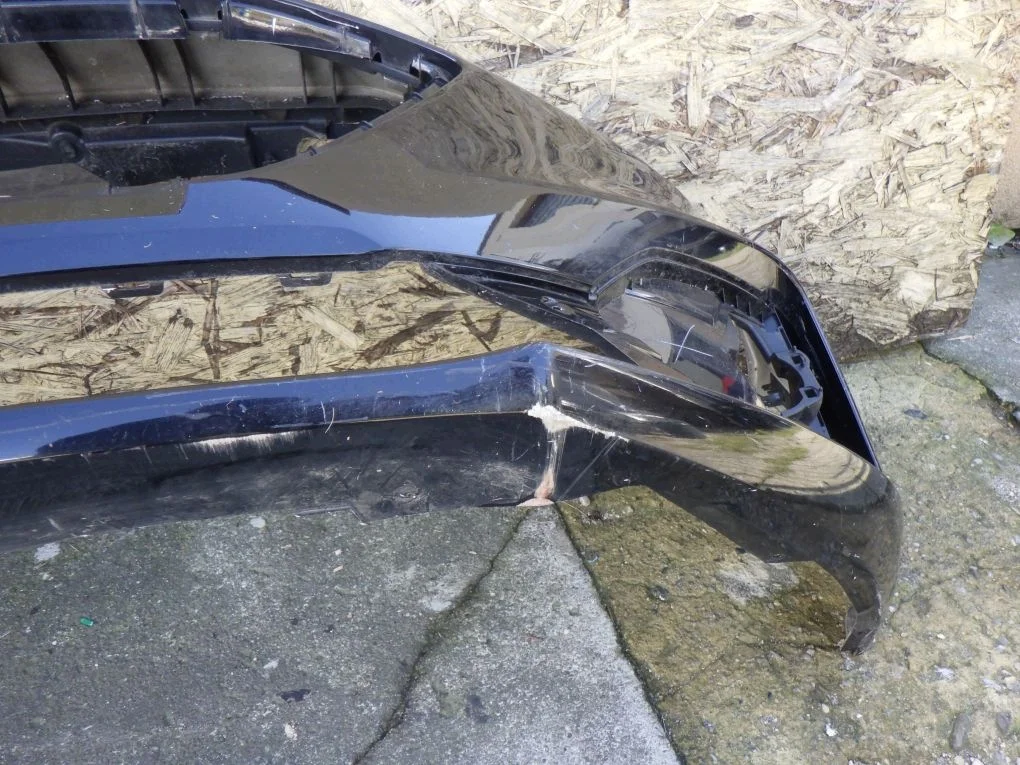 Para-choques Ford Focus MK4 ST Line Usado image 8