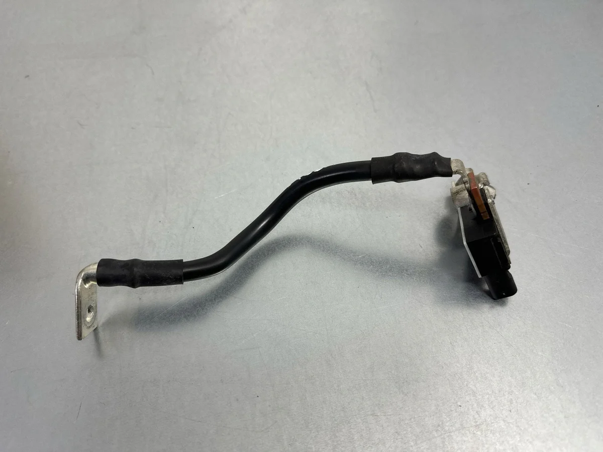 Klema Minus Volkswagen Tiguan 5QA915181E image 4